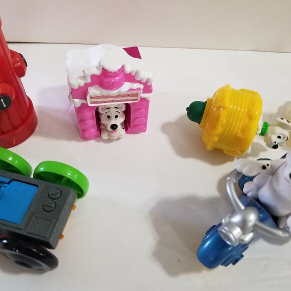 A collection of  dalmations McDonalds toys - Picture 3 of 12